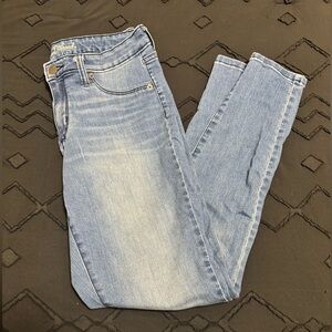 Universal Thread Light Blue Skinny Jeans